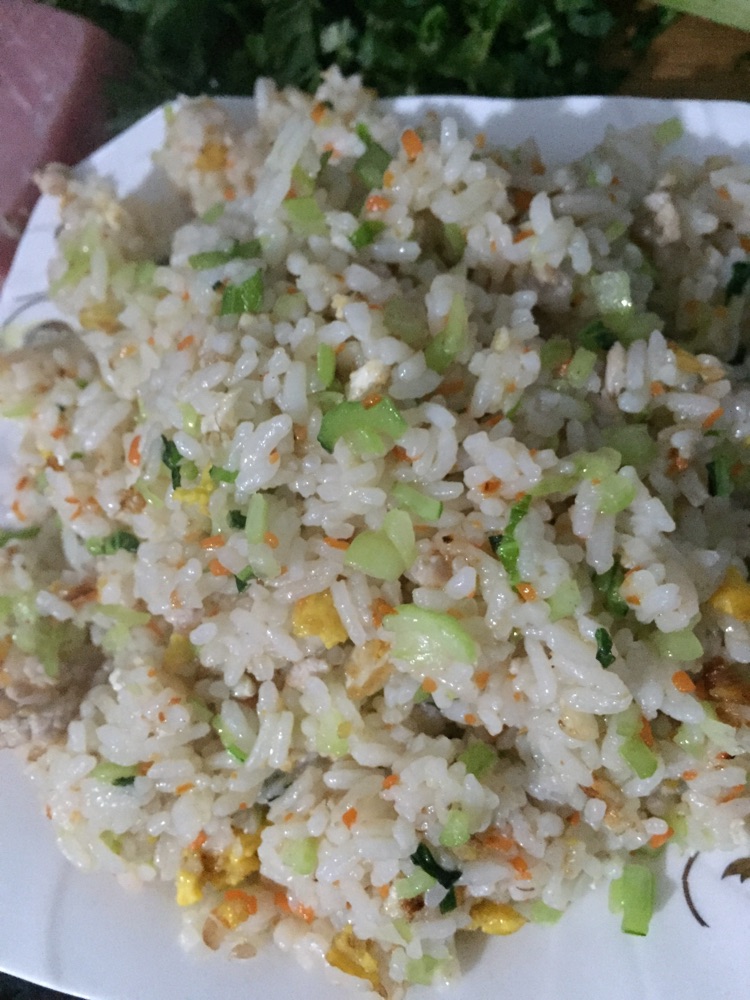 蔬菜肉末炒饭的做法图解5