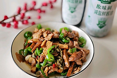卤香干卜豆夹炒肉