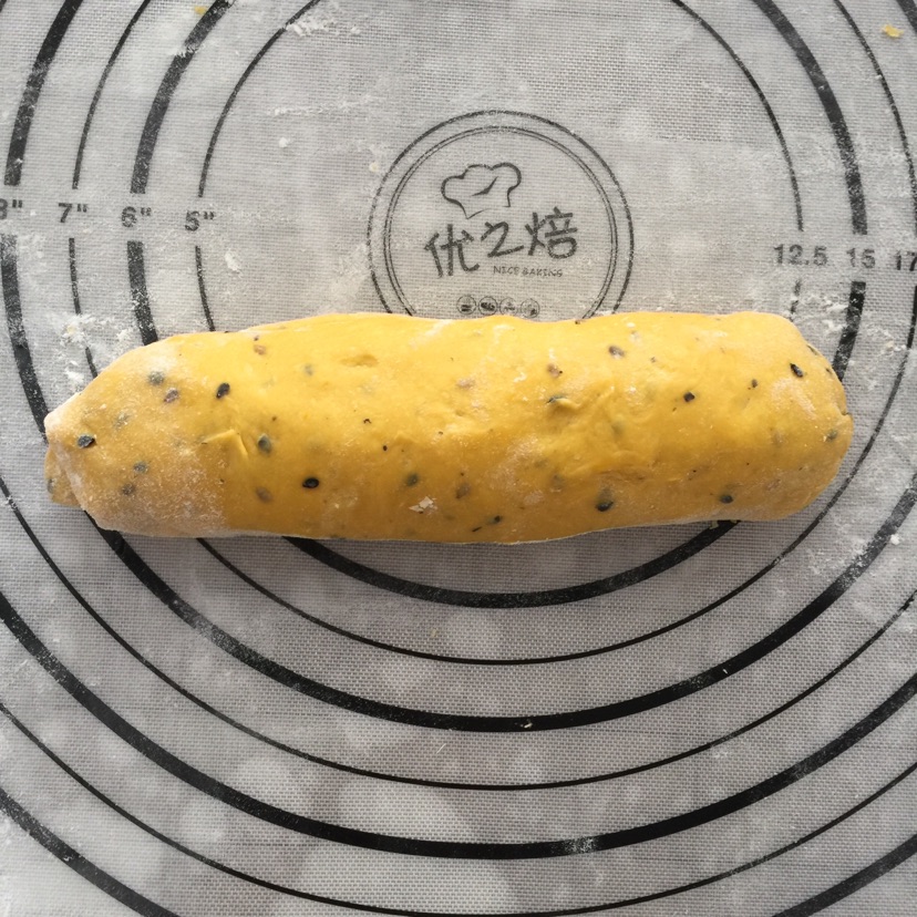南瓜辫子软欧的做法图解9