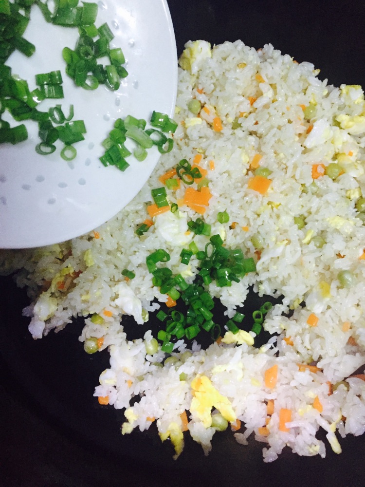 减肥餐—夕阳炒饭的做法图解9