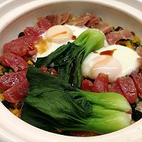 #太太乐鲜鸡汁芝麻香油#营养丰富的饭菜一锅端～腊肠火腿片闷饭的做法图解11