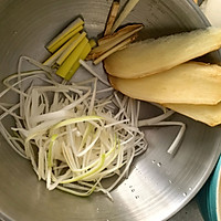 #年夜饭菜谱#清蒸鲈鱼的做法图解3