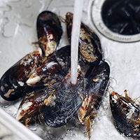 #不容错过的鲜美滋味#海虹拌秋葵的做法图解2
