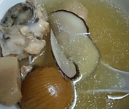 骨头煲响螺片海底椰的做法