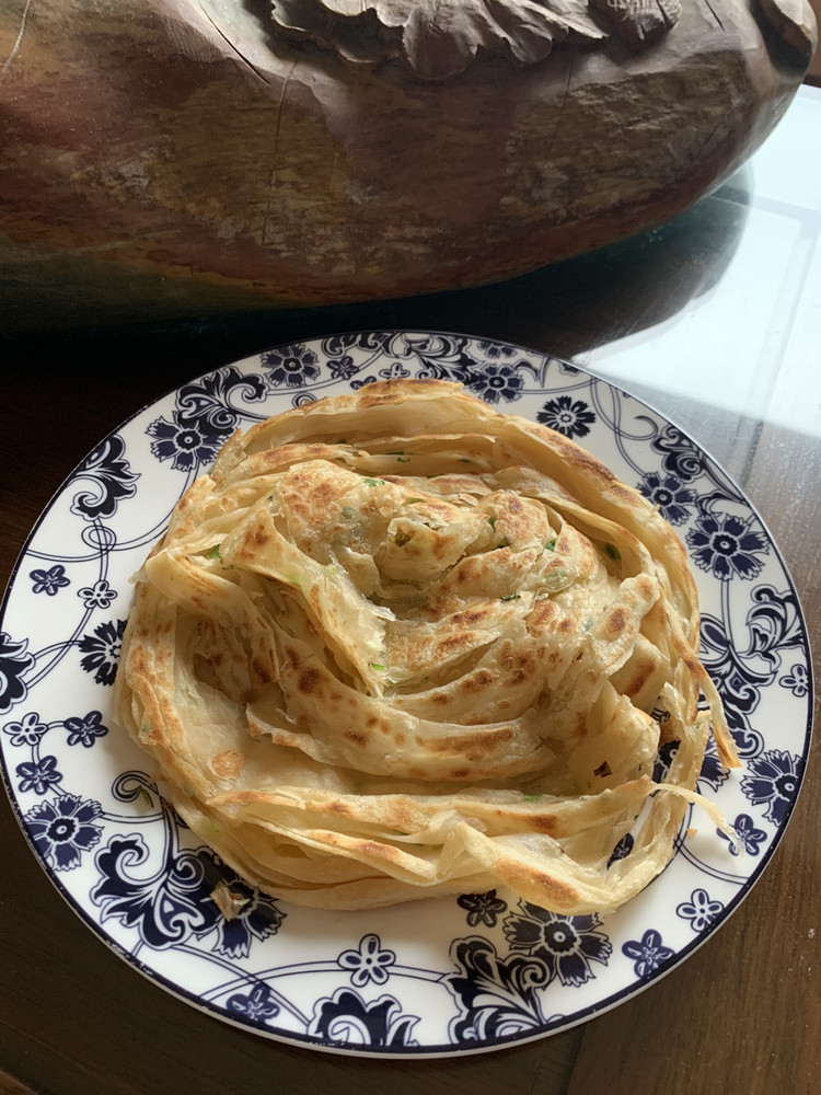 早餐饼*葱花手抓饼的做法