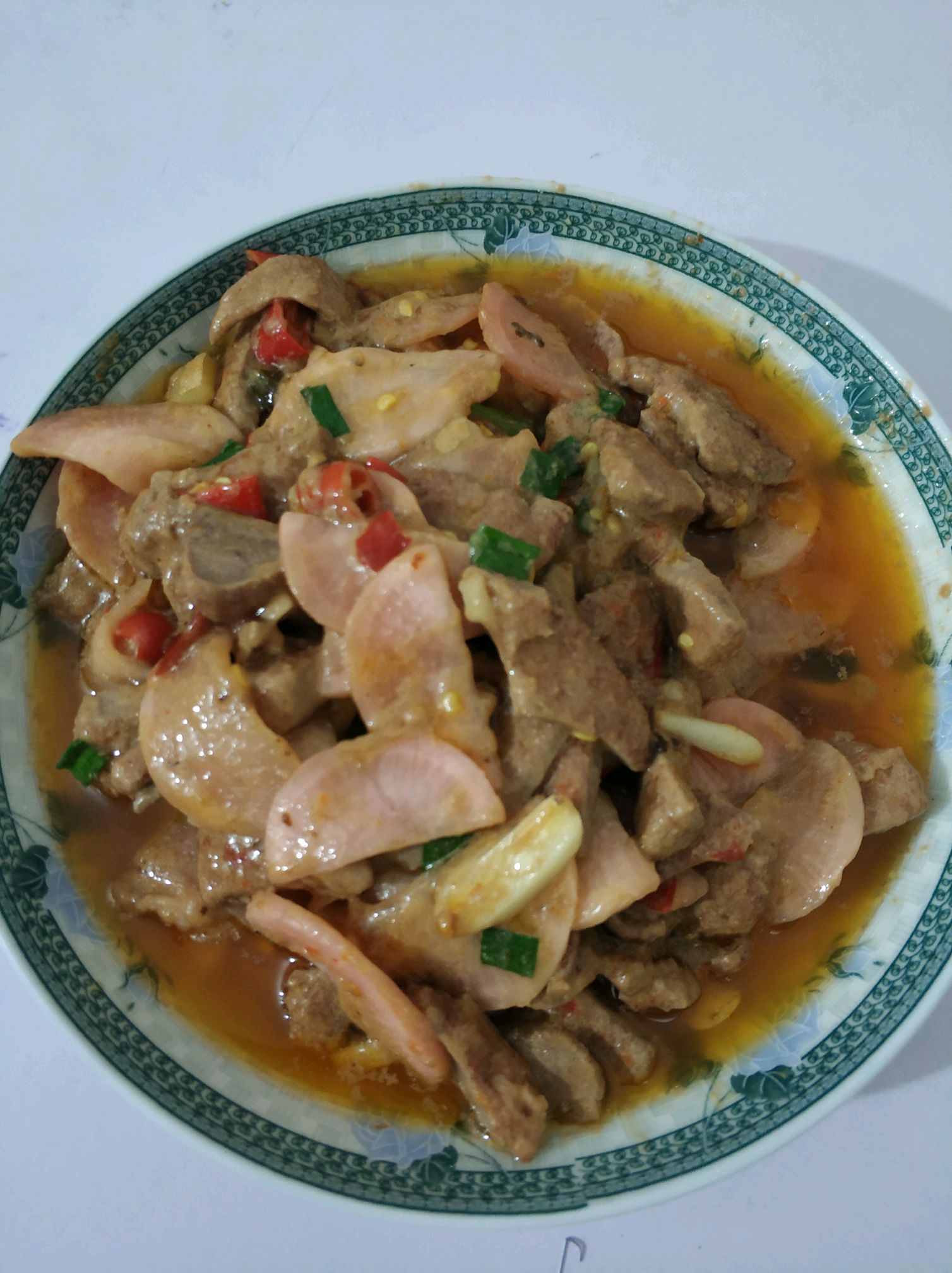 Hot and sour pork liver