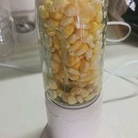 老方法做玉米汁的做法图解1