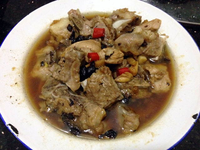 豆豉蒸排骨的做法图解1