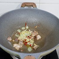 干煸西芹杏鲍菇#金龙鱼外婆乡小榨菜籽油 外婆的时光机#的做法图解5
