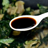 黄瓜钱炒土豆干的做法图解6