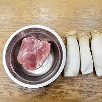#来诺辉京东 解锁“胃”来资产#肉片蒸杏鲍菇的做法图解1