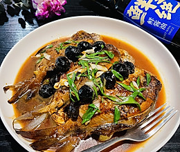 #本周热榜#鲜之绝鲜汁黑蒜鲳鱼的做法