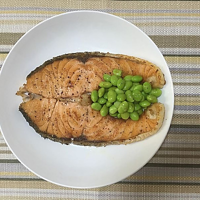 香煎三文鱼排