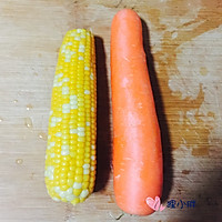 胡萝卜玉米骨头汤的做法图解6