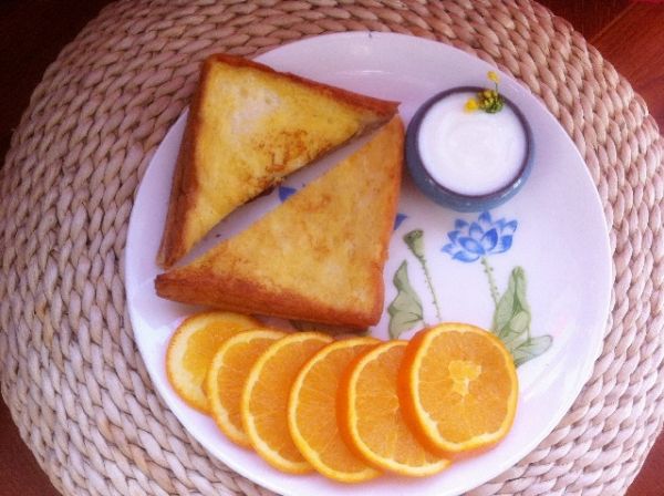 简单的早餐--蓝莓面包片