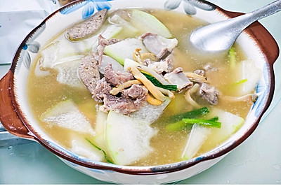 沙虫粉肠煲
