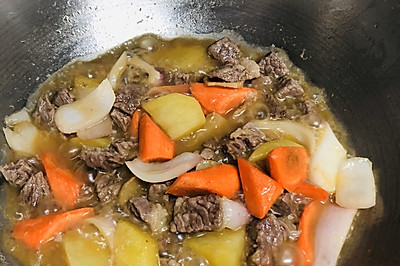 土豆烧牛肉
