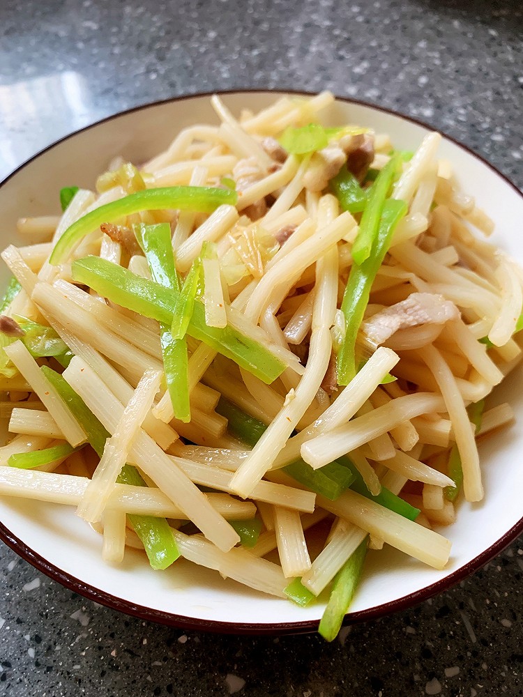 爽口椒辣笋丝的做法