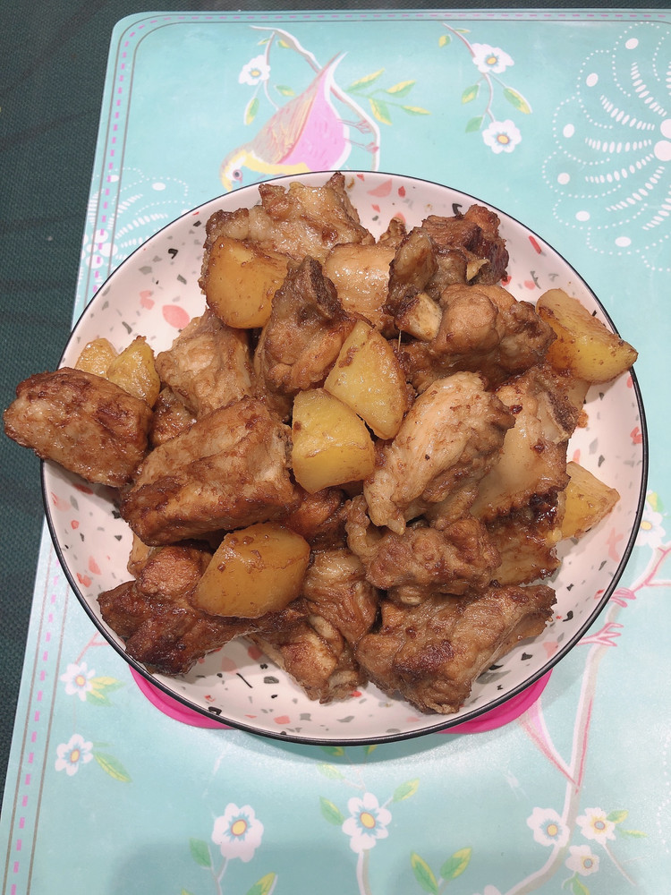 排骨土豆的做法