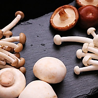 炸锅版天妇罗菌菇篇 |炸菌菇的做法图解1