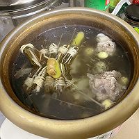 广东靓汤——灯心草去火大骨汤的做法图解4