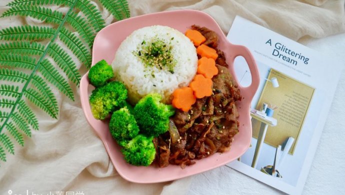 日式牛肉饭