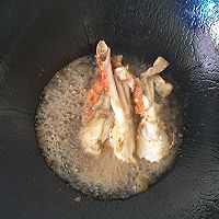 咸蛋黄焗螃蟹的做法图解5