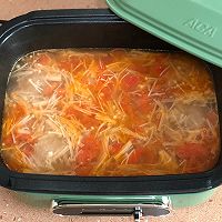 #快手又营养，我家的冬日必备菜品# 番茄金针菇汤的做法图解5