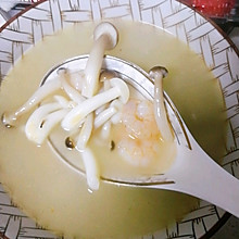 虾仁菌菇汤