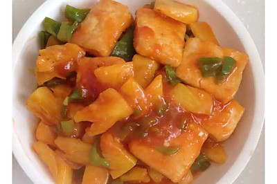 菠萝咕噜豆腐