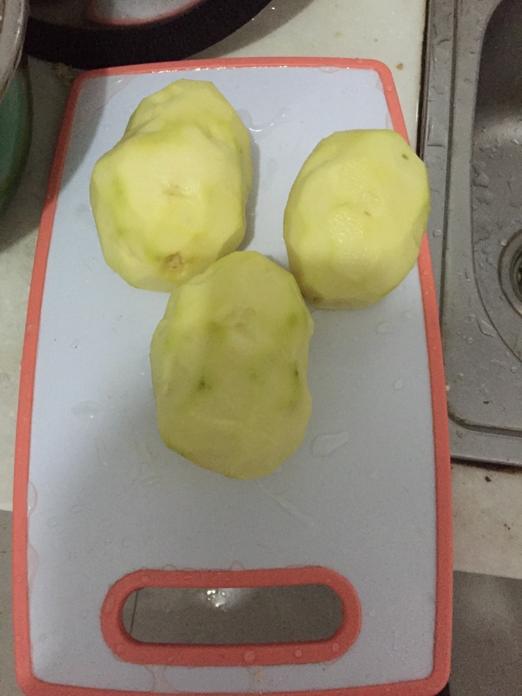 排骨土豆的做法图解2