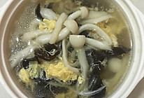 白玉菇黑木耳鸡蛋汤的做法
