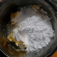 椰丝黄油曲奇的做法图解1