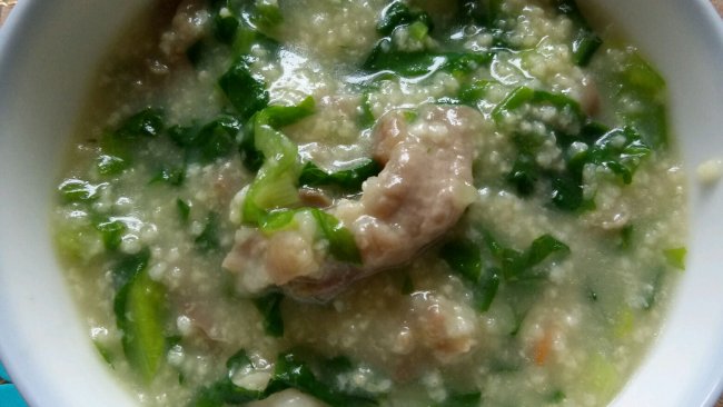 一人食:小米羊肉青菜粥的做法