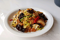 肉香海蜇焖白菜的做法