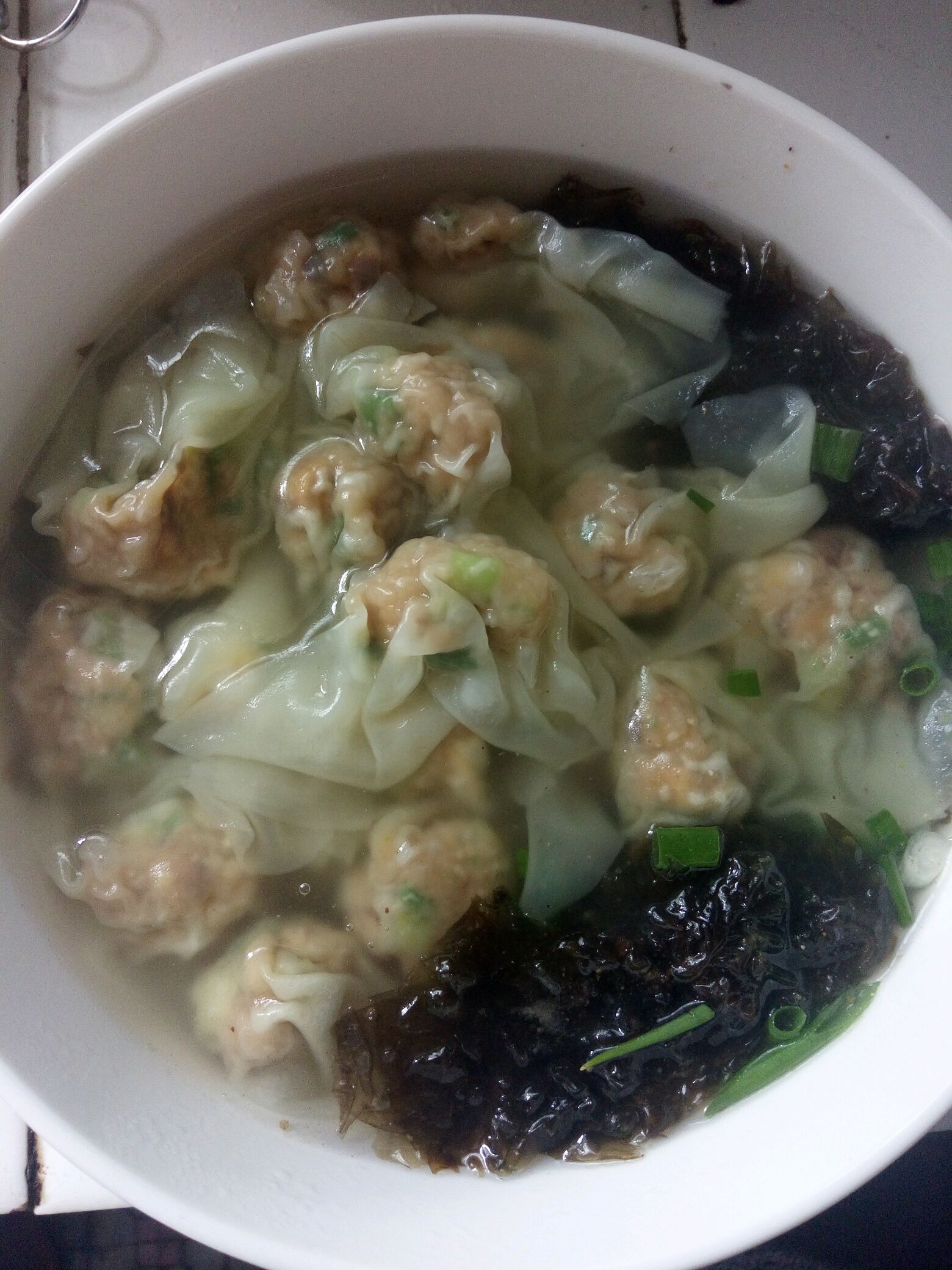 【家常菜】鸡汤馄饨好做有好吃-教你做菜-山西新东方烹饪学校