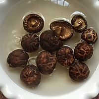 炒香菇的做法图解3