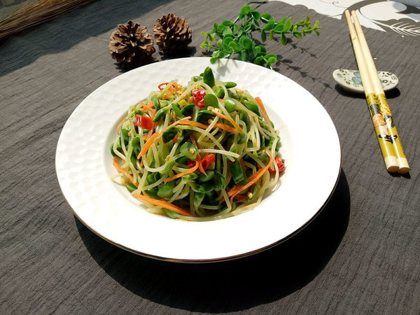 凉拌豌豆苗