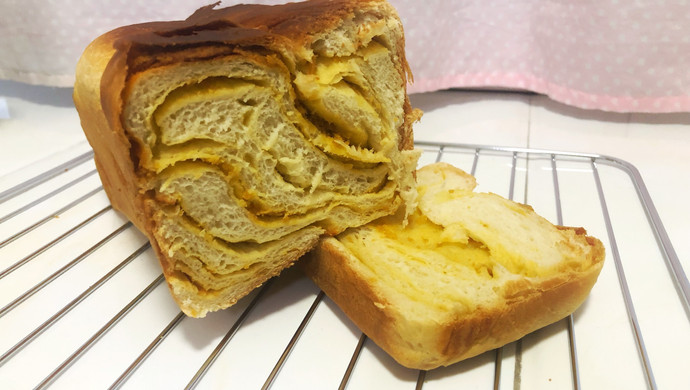 蛋黄千层吐司