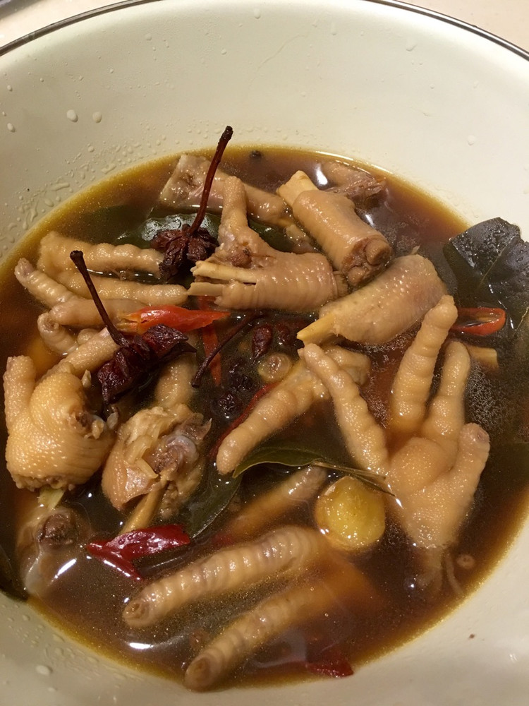 卤凤爪的做法