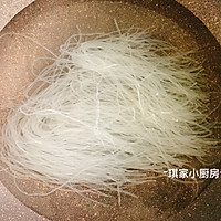 花甲粉丝煲的做法图解2