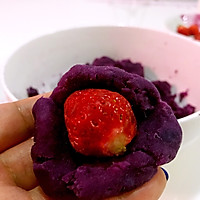 椰蓉紫薯草莓球#“宴”遇灵山 拈花品素#的做法图解6