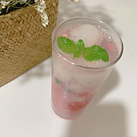 超简单的夏日饮品～西瓜荔枝气泡水～颜值巨高的做法图解9