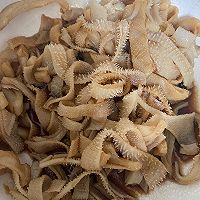 炝拌百叶的做法图解2