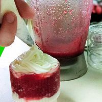 #轻饮蔓生活#属于夏天的——蔓越莓酸奶昔的做法图解8