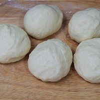 芝麻椰蓉面包的做法图解4
