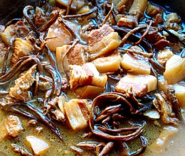 茶树菇炖五花肉的做法