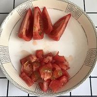 西红柿鸡蛋面的做法图解1