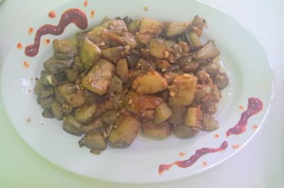 蒜蓉辣酱烧茄子
