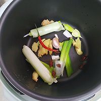铁锅炖式骨头混搭各种蔬菜乱炖大料理的做法图解6